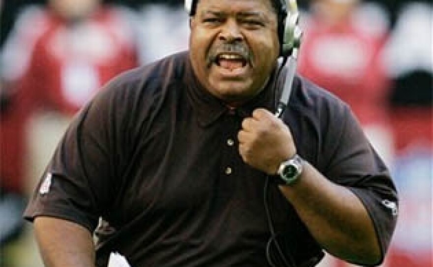 This weekend's football game versus the undefeated Packers is Romeo Crennel's first chance to shine as interim head coach for Kansas City's boys in red.