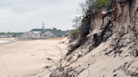 The view from north of Narragansett Town Beach.