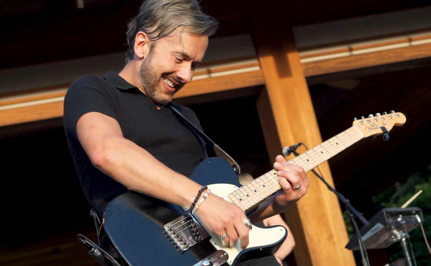 The Verve Pipe performing live at Rockford's Anderson Japanese Gardens