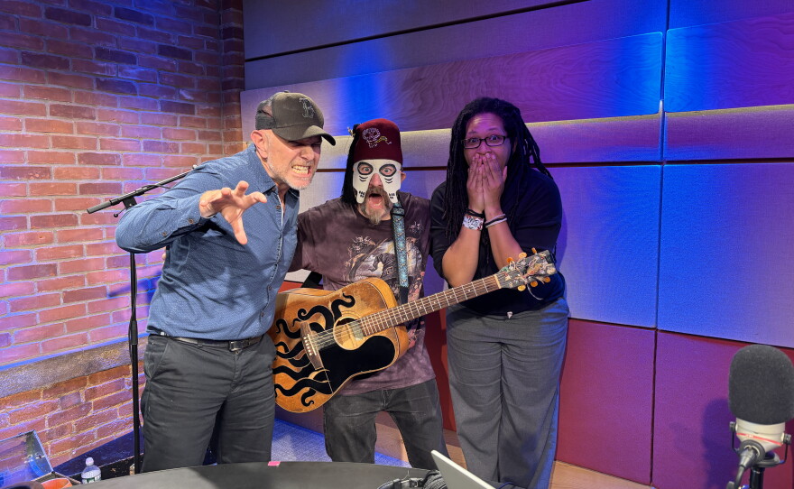 The very spooky Doctor Gasp joins The Fabulous 413 for Live Music Friday.