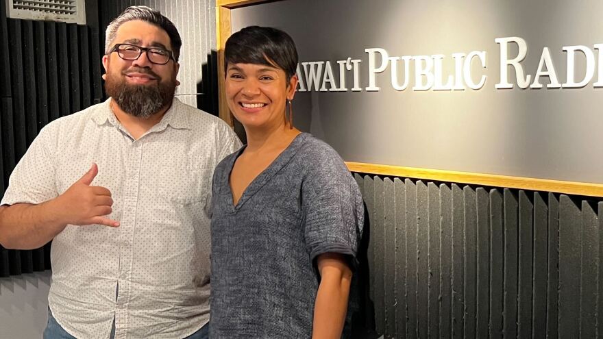 Punihei Lipe, right, with The Conversation's Russell Subiono at Hawaiʻi Public Radio.