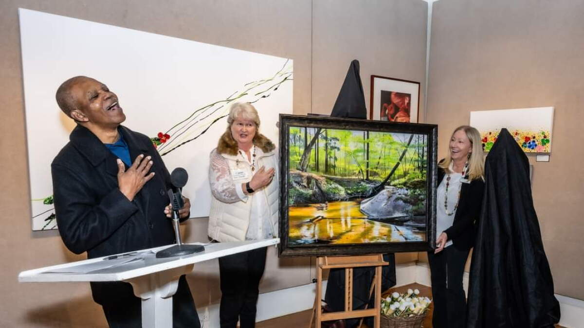 Tallahassee painter Eluster Richardon's work will grace the program cover for LeMoyne's 2024 Chain of Parks Art Festival - Vimarsana News