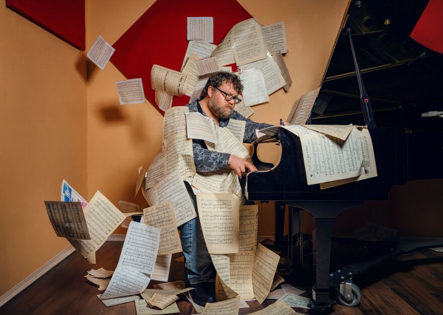 Julian Sundby at work.