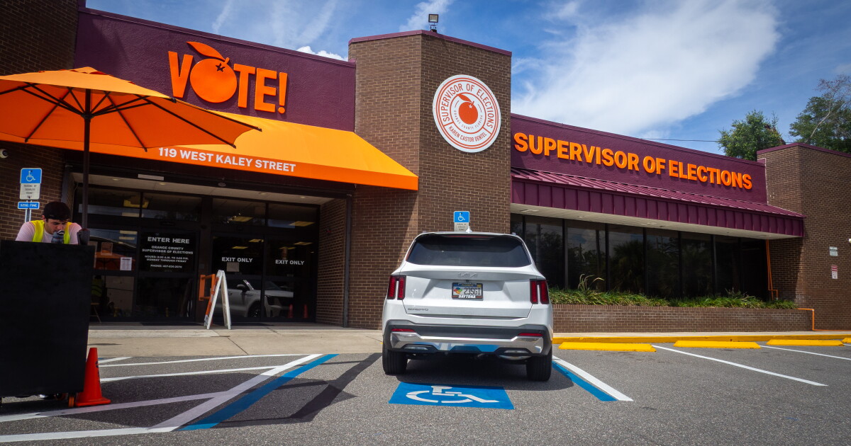 Newest voters in Central Florida skewed blue ahead of Oct. 5 deadline