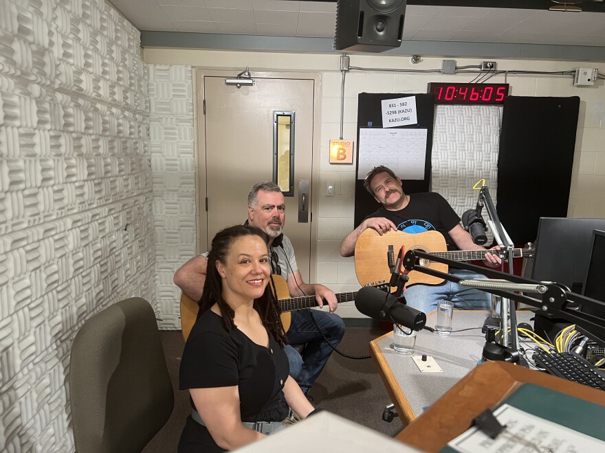 Santa Cruz Band Smoke Chaser in the KAZU studio—l to r: Vocalist Malinda DeRouen, Guitarist Jon Spivak and Singer/Songwriter/Guitarist Ryan Masters.