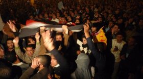 The political unrest in Egypt has parallels with the Tunisian uprising, but Western observers should avoid conflating the two, according to one UT expert.