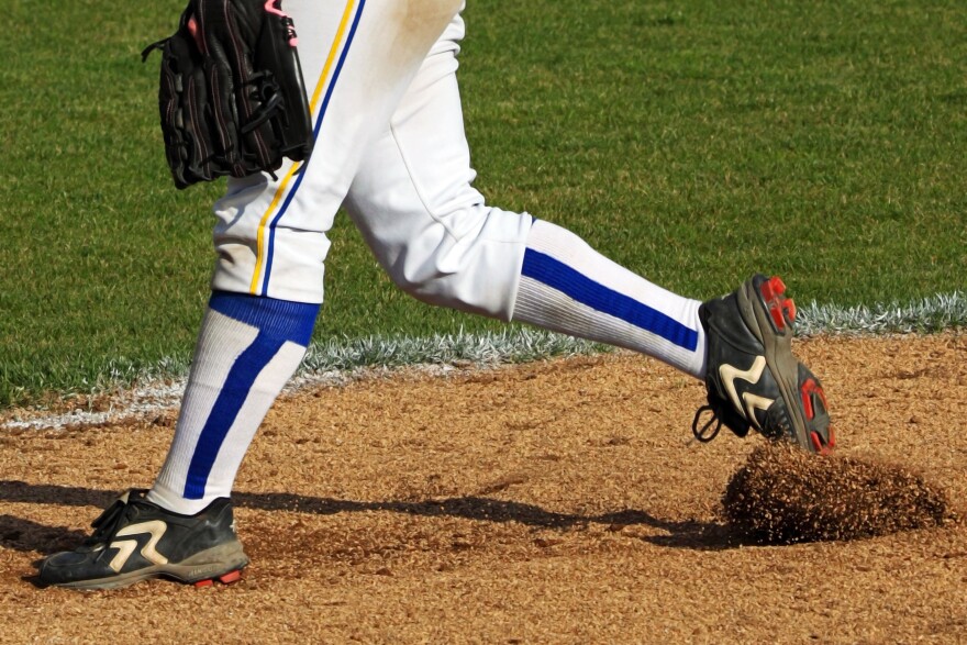 softball player