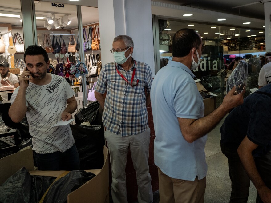 Ozgumus gets help from shopkeepers as he tracks down the owner of a wholesale storage space that was formerly part of a 6th century substructure.