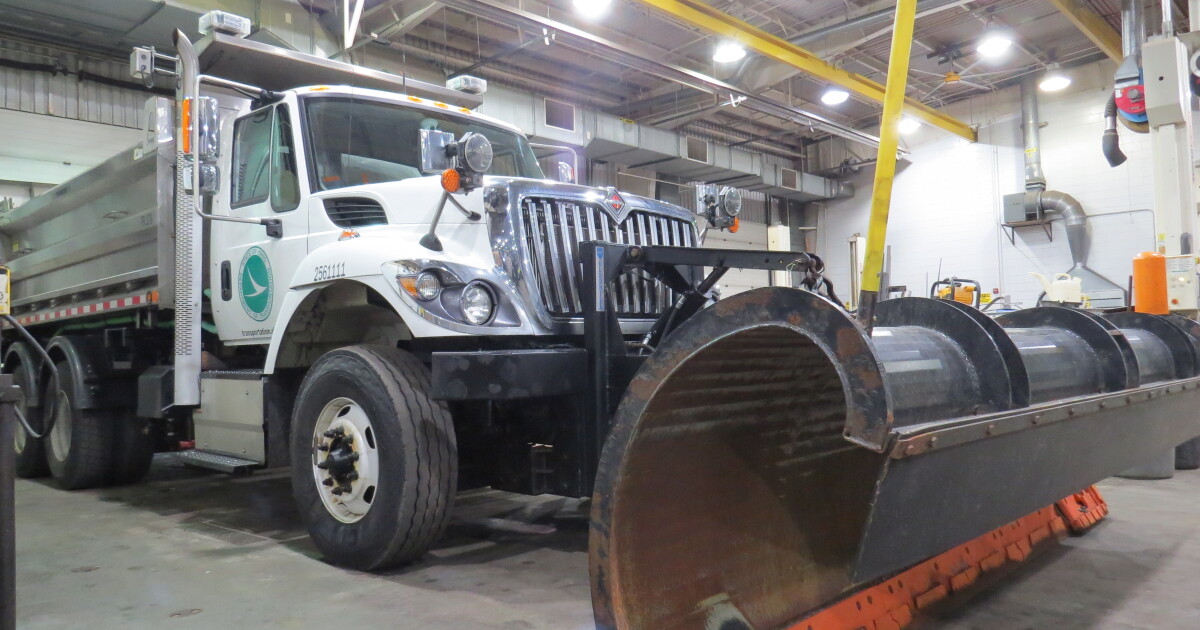 ODOT snowplow drivers are warming up for winter weather | WVXU