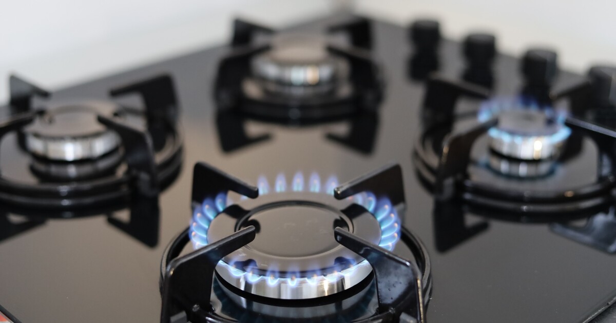 Childhood asthma study sparks hot debate over gas stoves HPPR