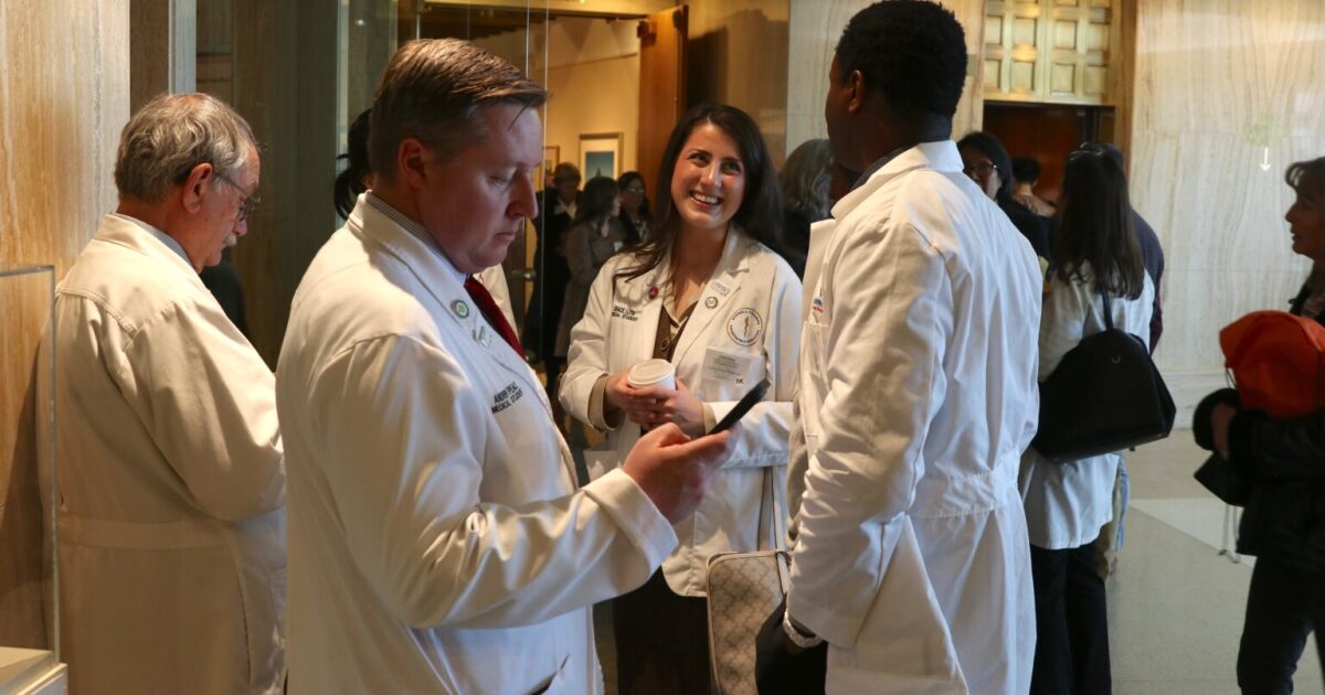 NM Senate committee proposes flurry of 11 amendments to medical malpractice bill