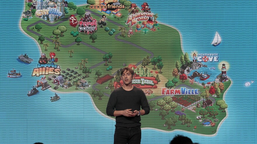 Zynga CEO Mark Pincus gives a presentation in 2011.