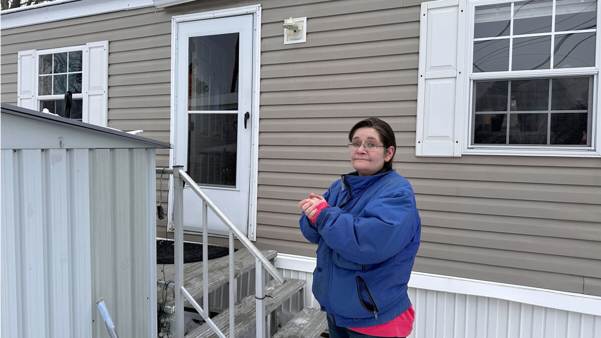 A record number of Americans can't afford their rent -- lawmakers are scrambling to help - Vimarsana News