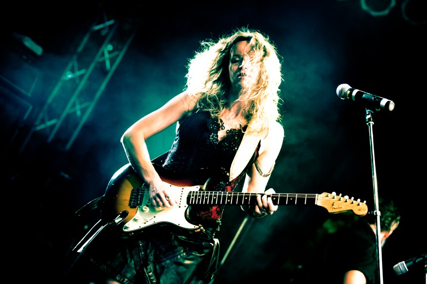 Ana Popovic plays The Castle Theatre Thursday night