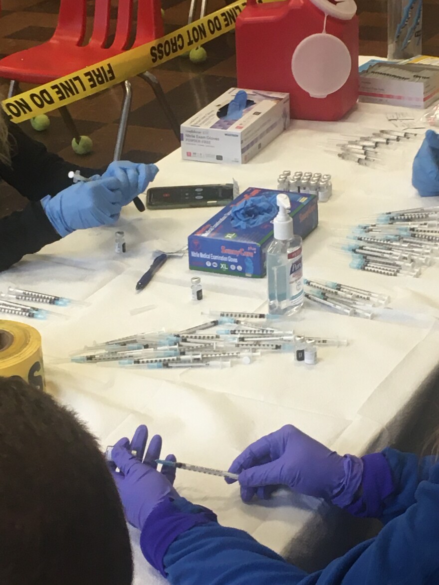 Filling syringes at Rand