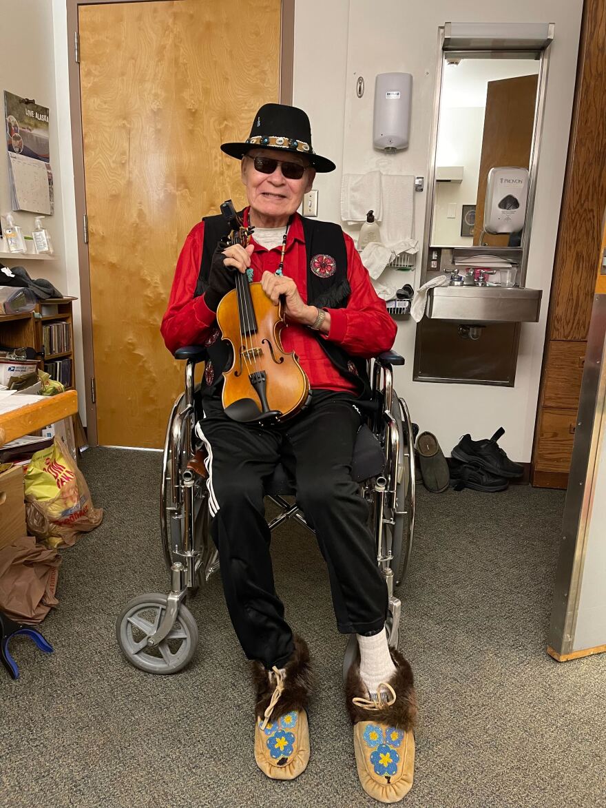 Bill Stevens pictured with his fiddle at the Fairbanks Pioneer Home on June 25, 2025.