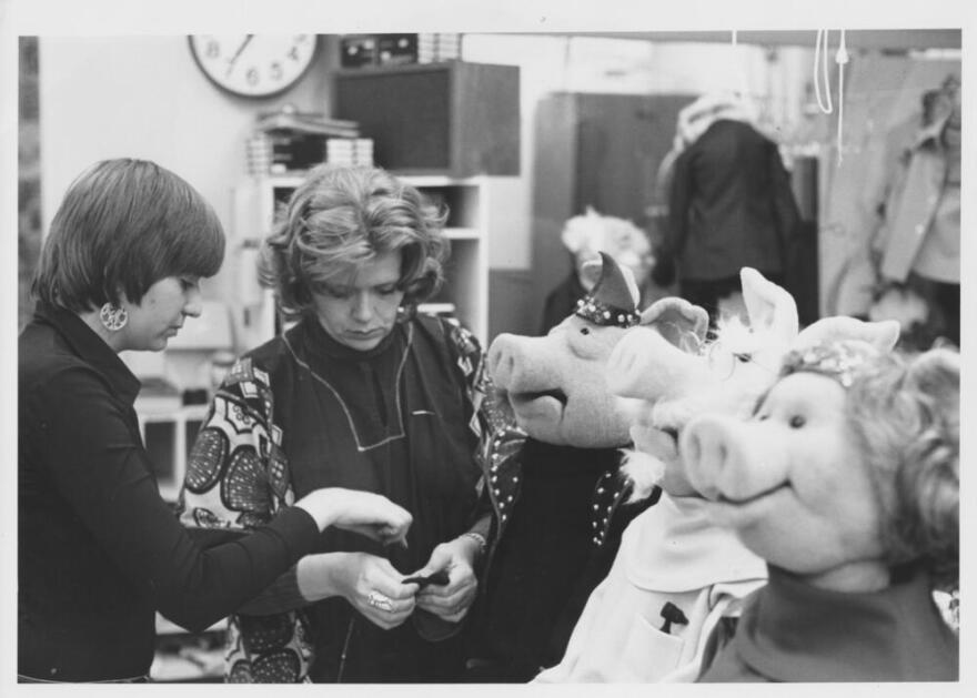 Bonnie Erickson (right) works on Muppet pigs during the making of the second "Muppet Show" pilot, “The Muppet Show: Sex and Violence." (Courtesy of the Jim Henson Company)