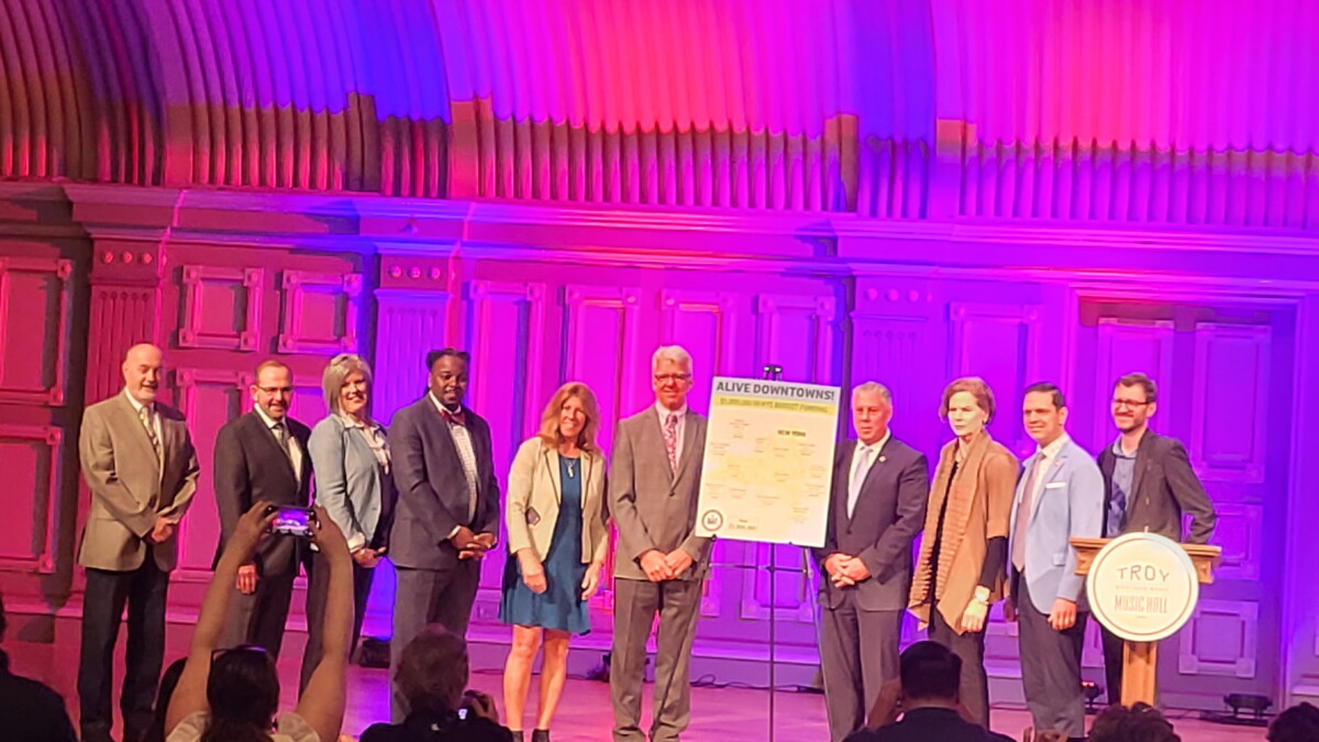 Coalition of New York performing arts venues cheers $5 million in state budget - Vimarsana News