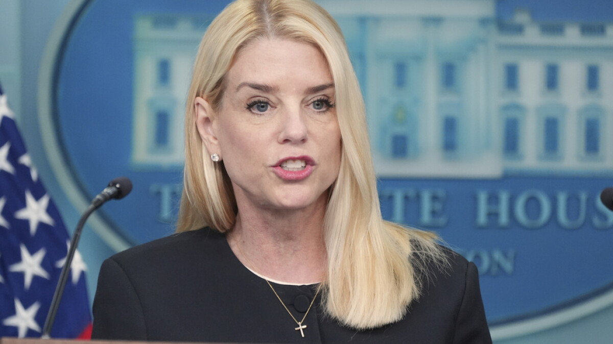 In letter to AG Bondi, Rep. Castor calls for rehiring of federal 