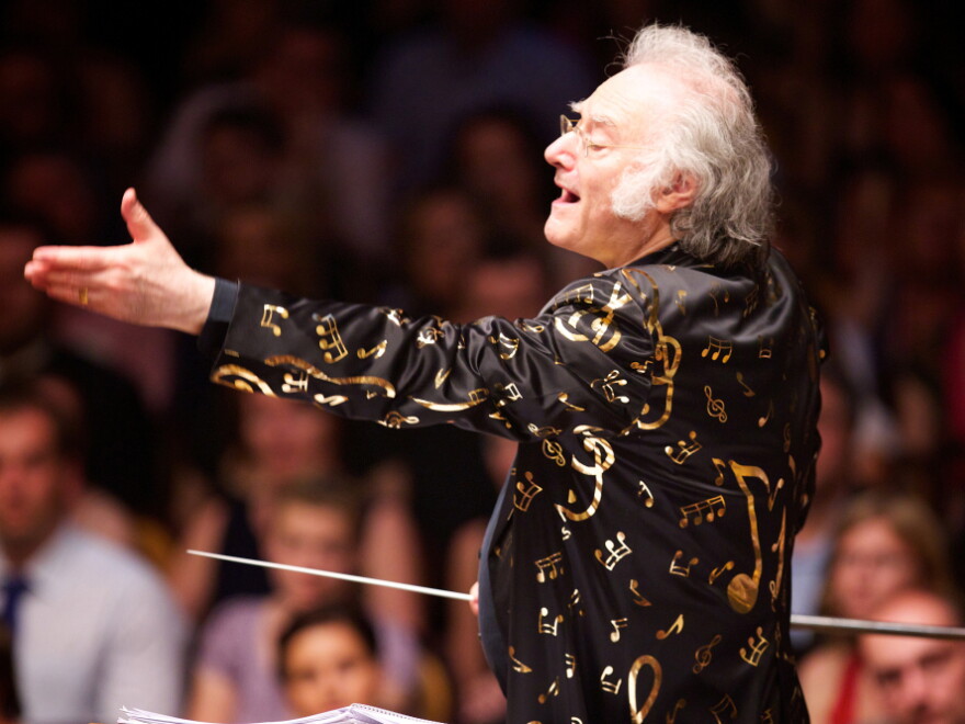 Davis, composer of the score for Brownlow's restoration of <em>Napoleon,</em> will also conduct the Oakland East Bay Symphony at the event. Davis promises to wear the jacket pictured above.
