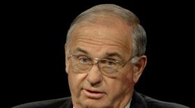  Former Connecticut Governor Lowell Weicker