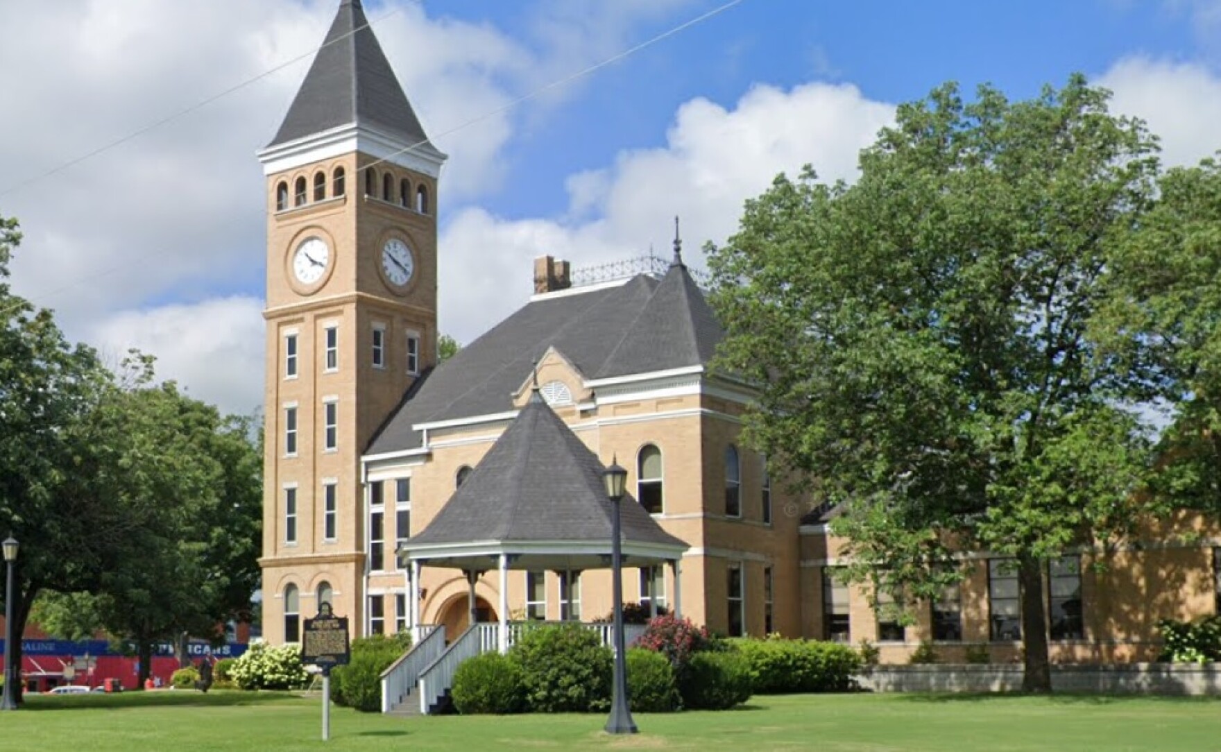 Arkansas lawmakers refer handcount ballot petitioners to ethics committee