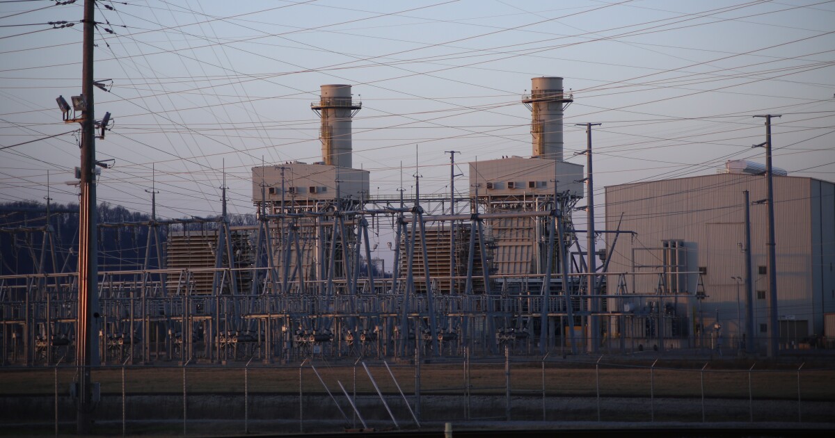 Kentucky regulators clear LG&E/KU to build power plants for future data  centers