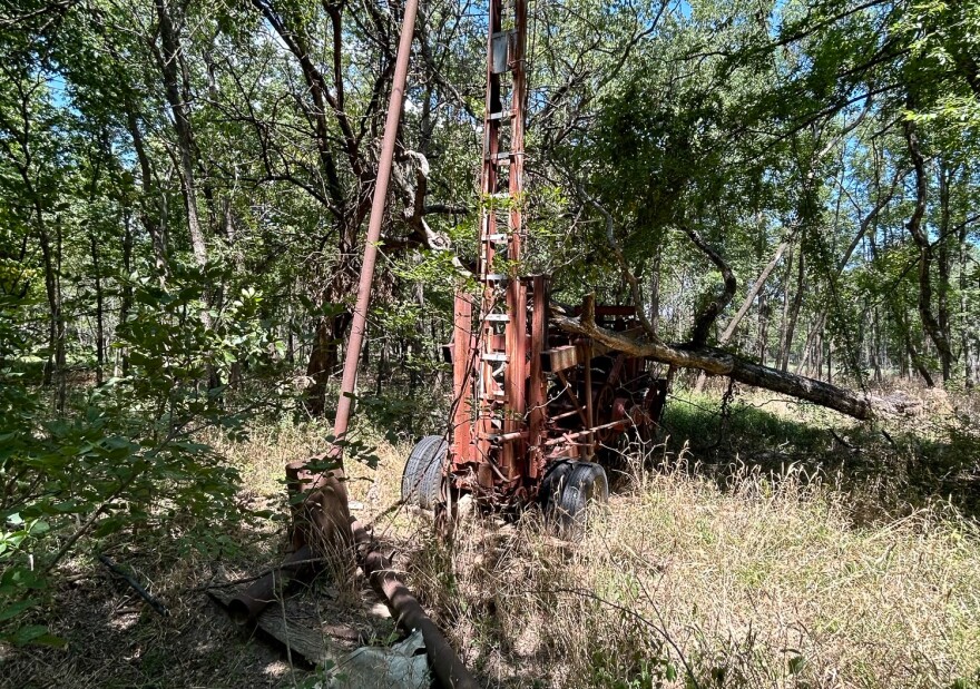 An abandoned well in Oklahoma. This well was not on Kiowa land.