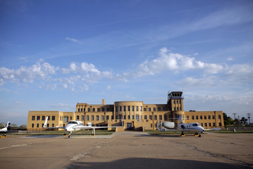 kansas_aviation_museum.jpg