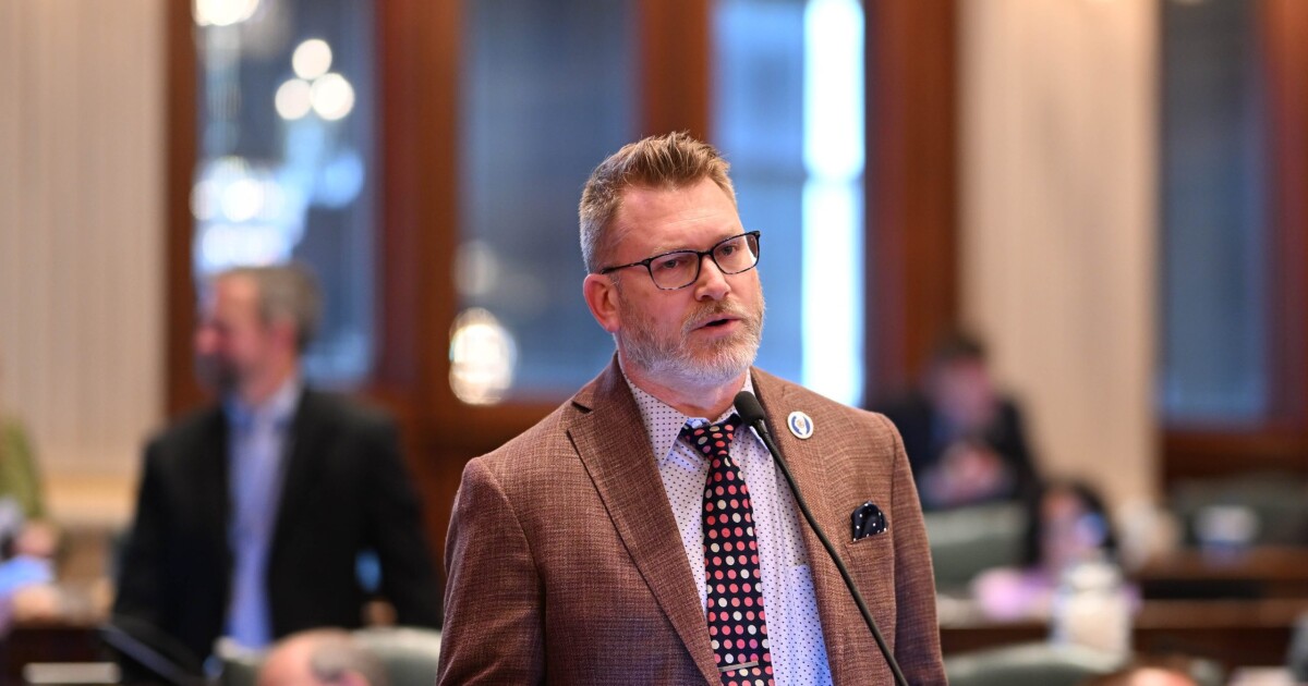 Rep Bill Hauter wants to bar insurers from placing time limits on anesthesia coverage