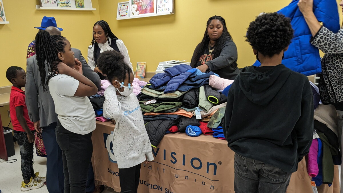 A donation of winter coats will keep Bond Elementary kids warmer when the cold winds blow - Vimarsana News