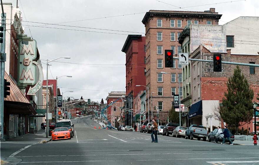 Uptown Butte, looking north, at the intersection of Main Street and Park Street in April, 2006.