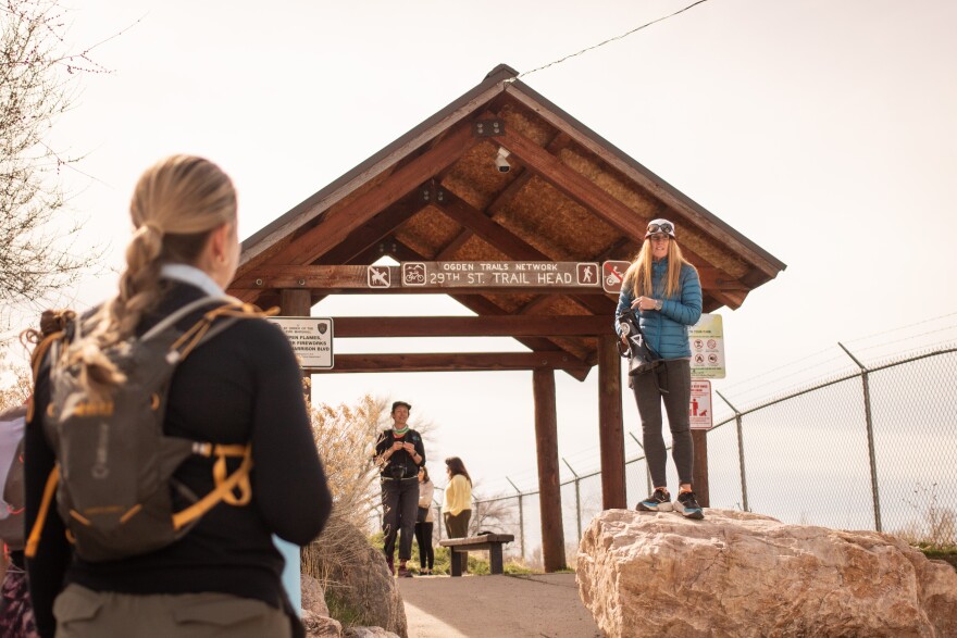 Tara Warren speaks to runners before the final race begins from the 29th Street Trailhead in Ogden, Feb. 28, 2026