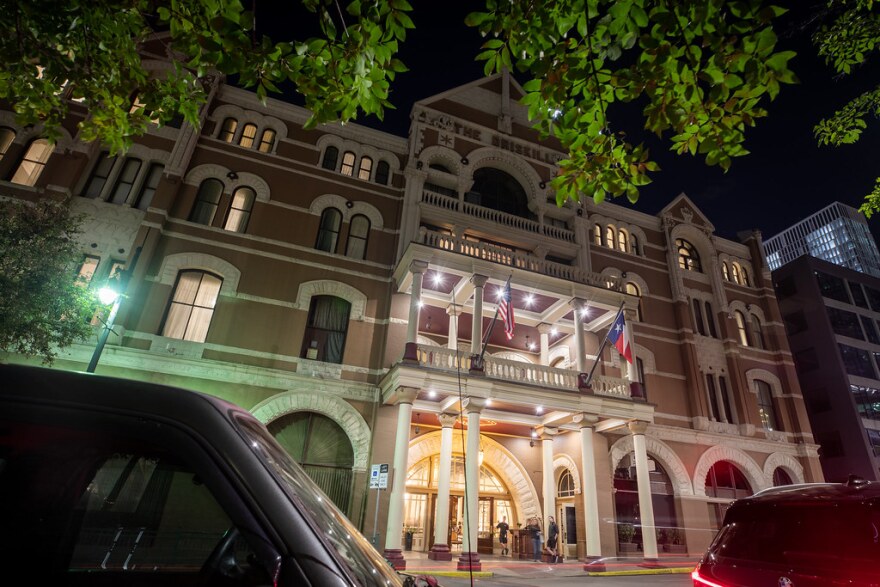 Ghost Tour 2024: Haunted Happenings in Austin