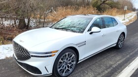 2023 Genesis G90 3.5T E-Supercharger AWD