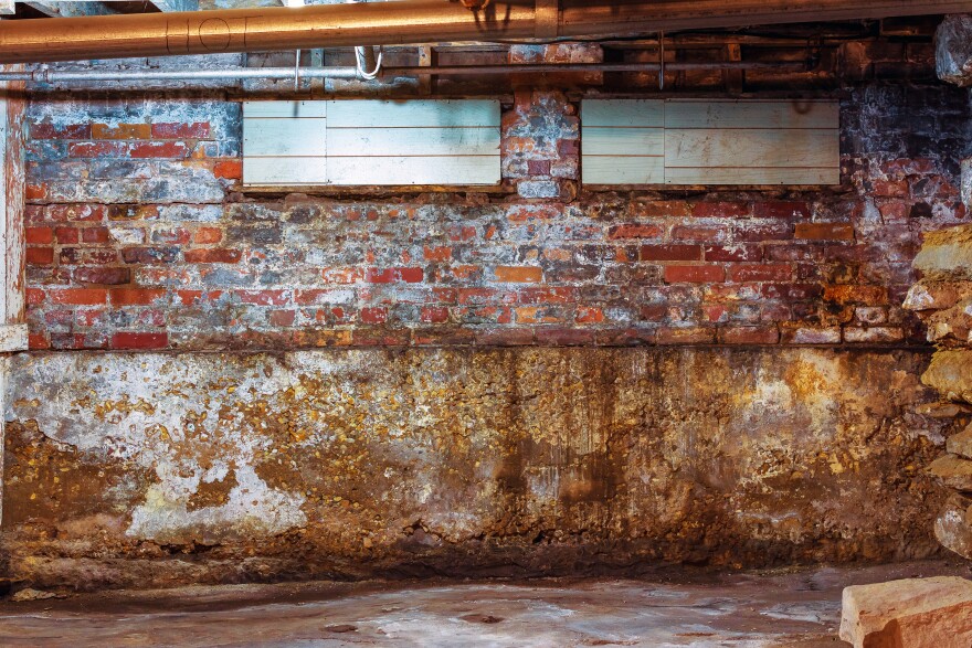 A proposed federal bill would allow Connecticut homeowners to get financial assistance for crumbling foundation repairs.