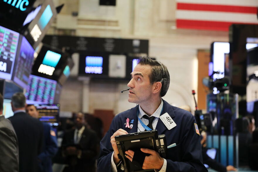Traders work on the floor of the New York stock Exchange (NYSE) on July 26, 2017 in New York City. The Dow Jones industrial average rose over 90 points as Boeing and other companies posted strong earnings and the Federal Reserve has decided to leave rates unchanged.  (Spencer Platt/Getty Images)