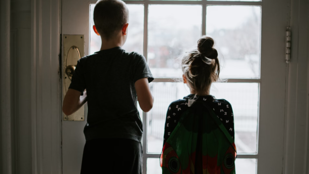 children looking outside