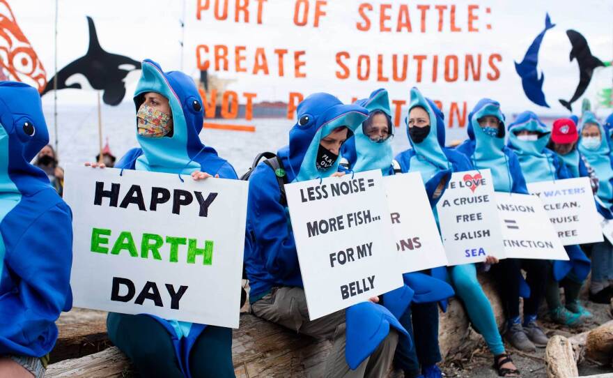 Members of groups including 350.org, Seattle Cruise Control and the Center for Biological Diversity