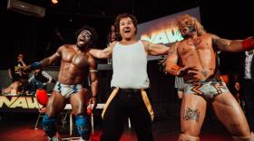 Shane Hartline (center) at a NAW or NEVER Smack Talk Open Mic in Los Angeles. (Courtesy of Ian Zandi)