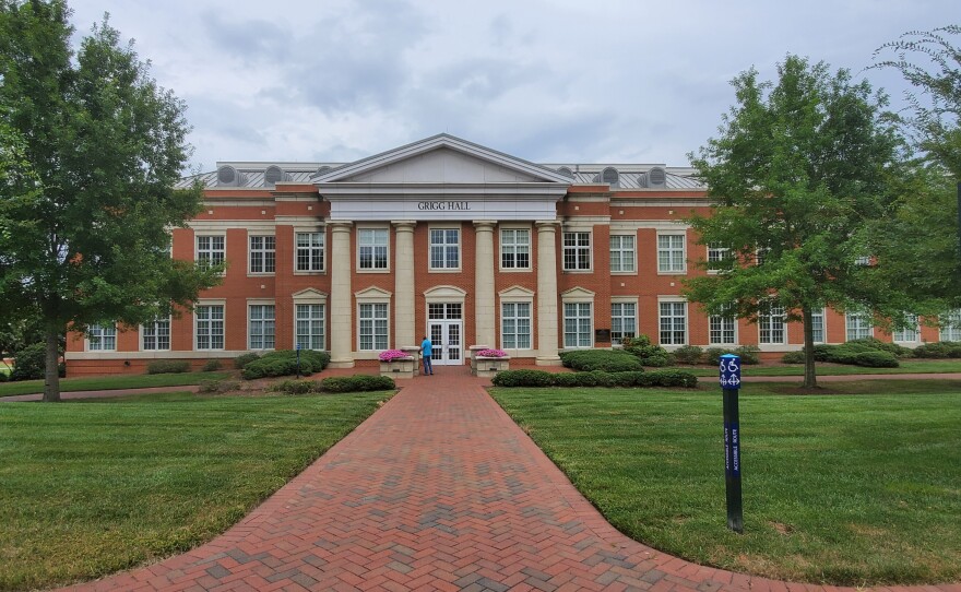 uncc.jpg