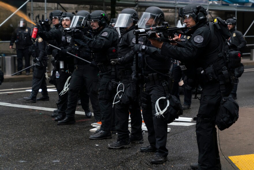 06042020-LessLethal-helmets-JonathanLevinson-OPB.jpg