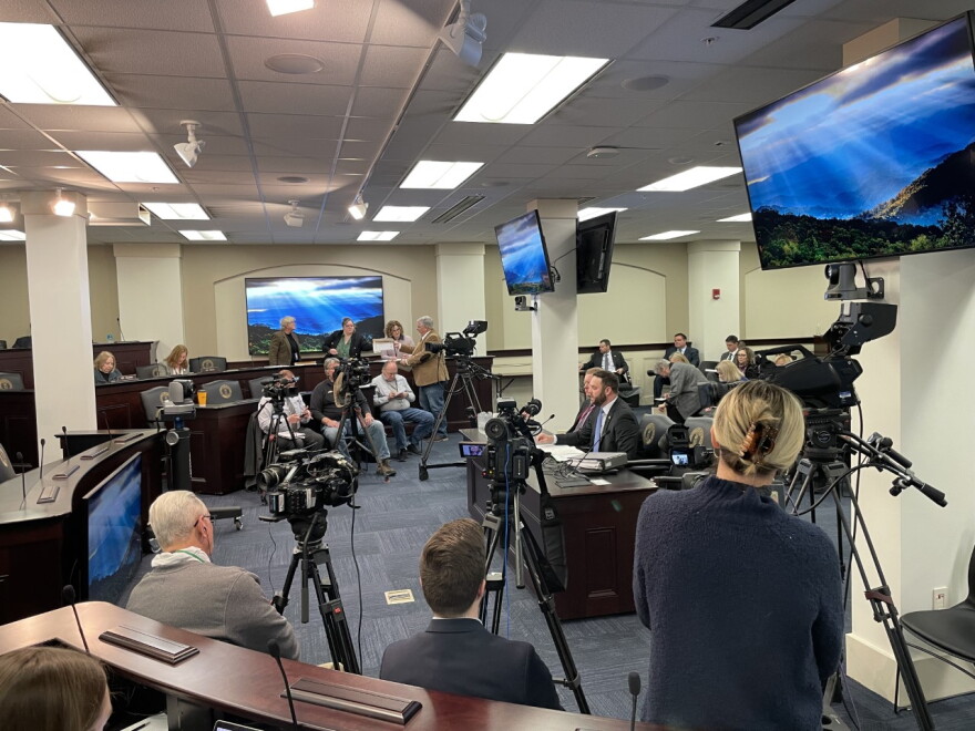 Much media attention as Oakland Representative Michael Meredith Details Sports Wagering Bill 03-08-23
