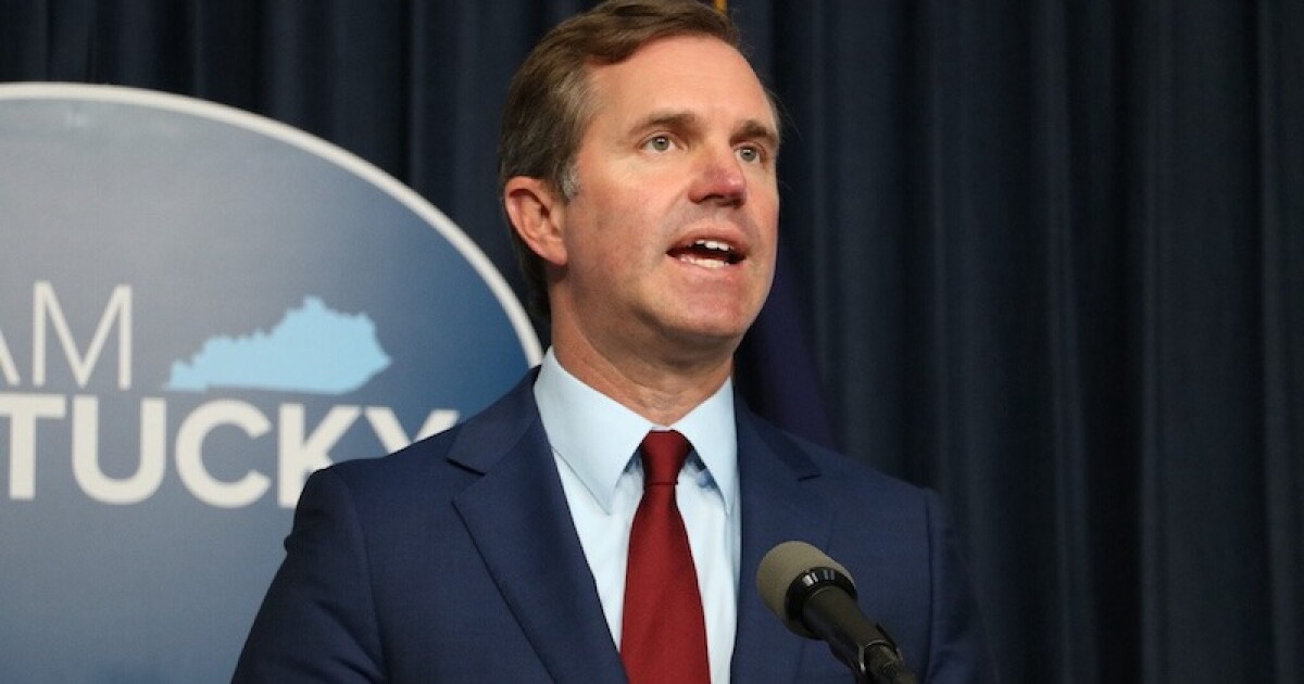 Pro-data center labor union gives big to Kentucky governor