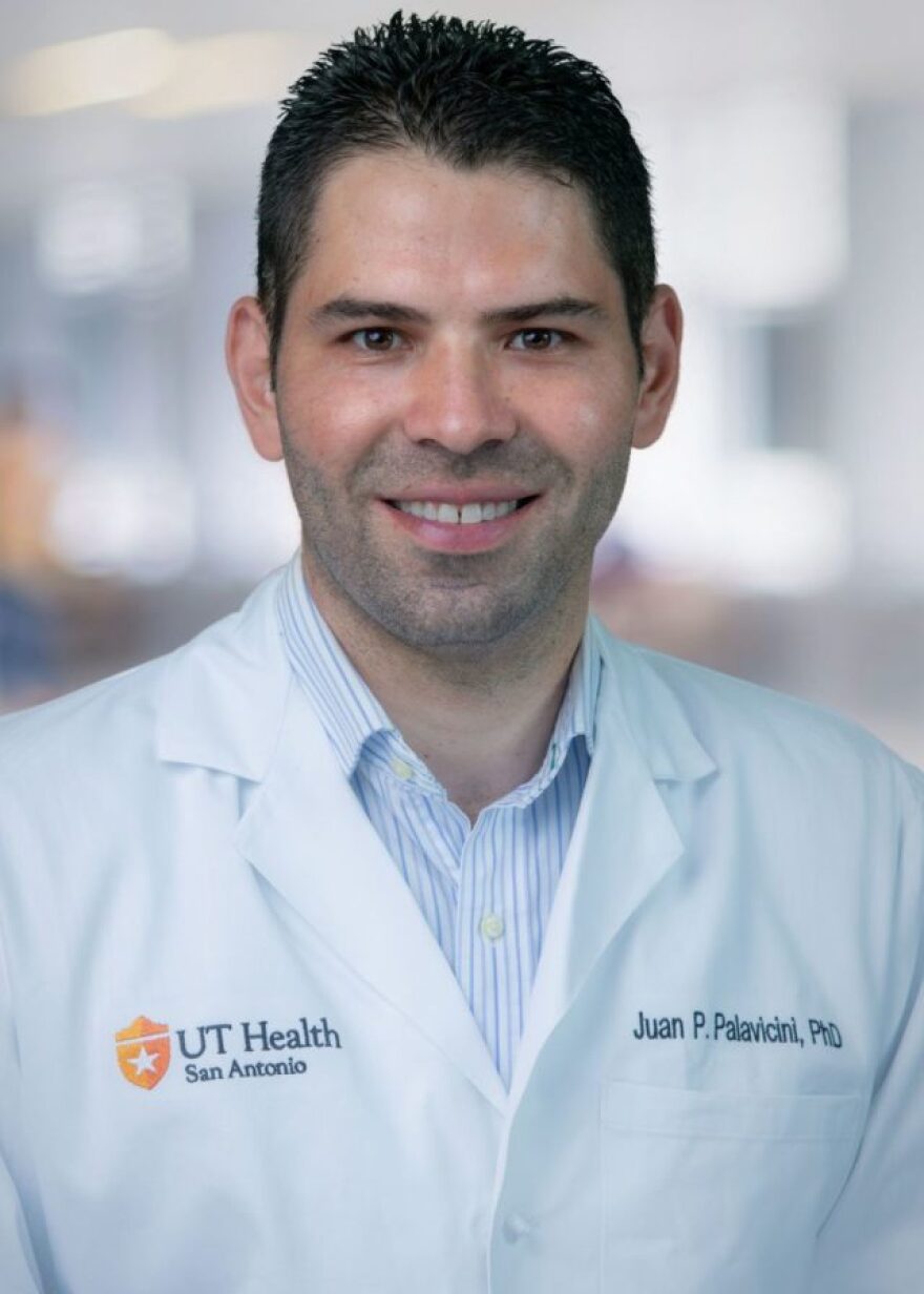 Juan Pablo Palavicini, PhD, assistant professor in the Department of Cellular and Integrative Physiology at the Joe R. and Teresa Lozano Long School of Medicine and researcher with the Sam and Ann Barshop Institute for Longevity and Aging Studies at The University of Texas at San Antonio.