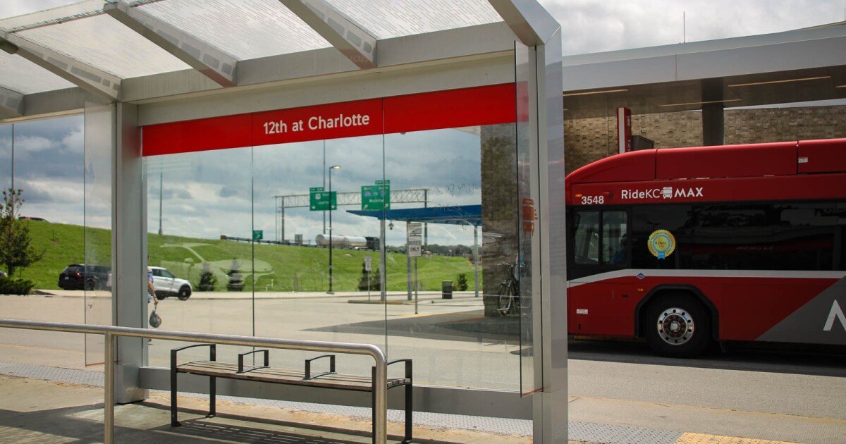 Most of Kansas City's bus stops have no bench or shelter. We mapped out where to find them