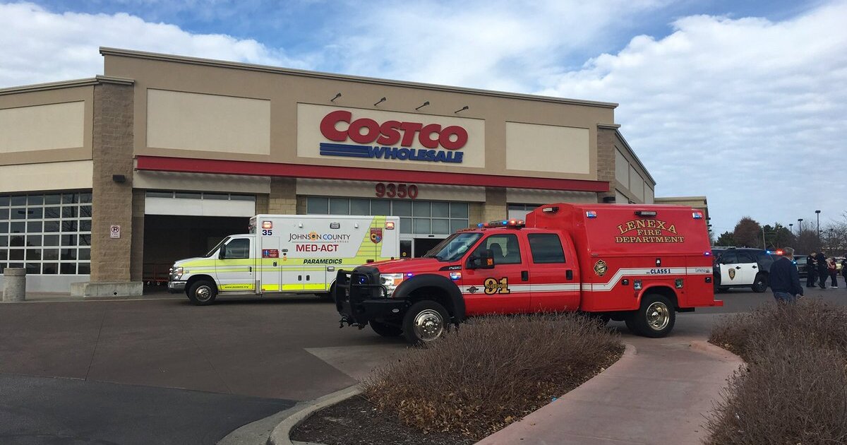 Gunman At Lenexa Costco Was Shot By OffDuty Cop KCUR Kansas City