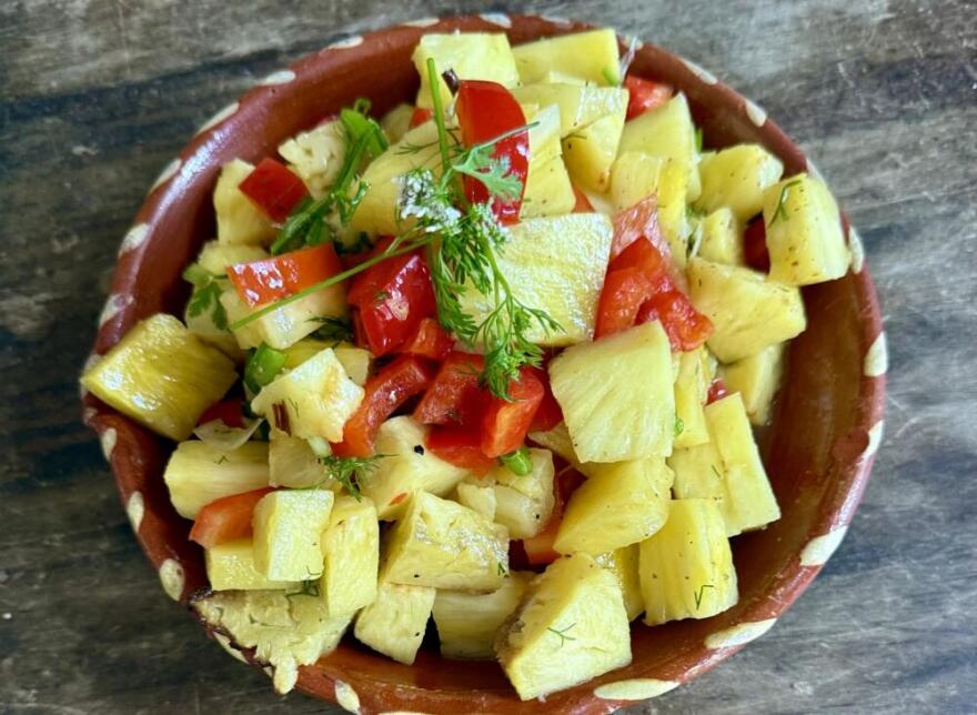 Grilled pineapple and pepper salsa. (Kathy Gunst/Here & Now)