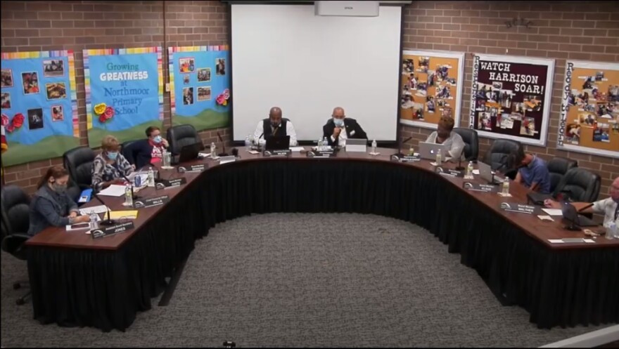 The Peoria Public School Board voted Thursday night to provide two options for remote learning this fall.