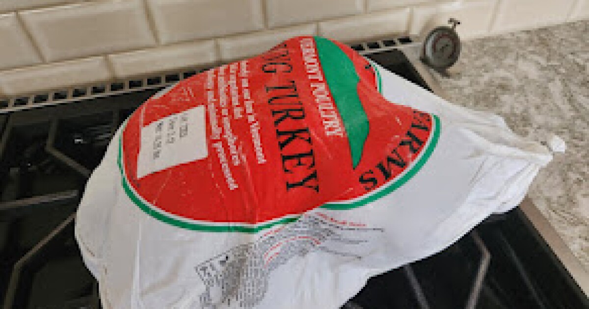 Report shows Thanksgiving dinner costs down this year